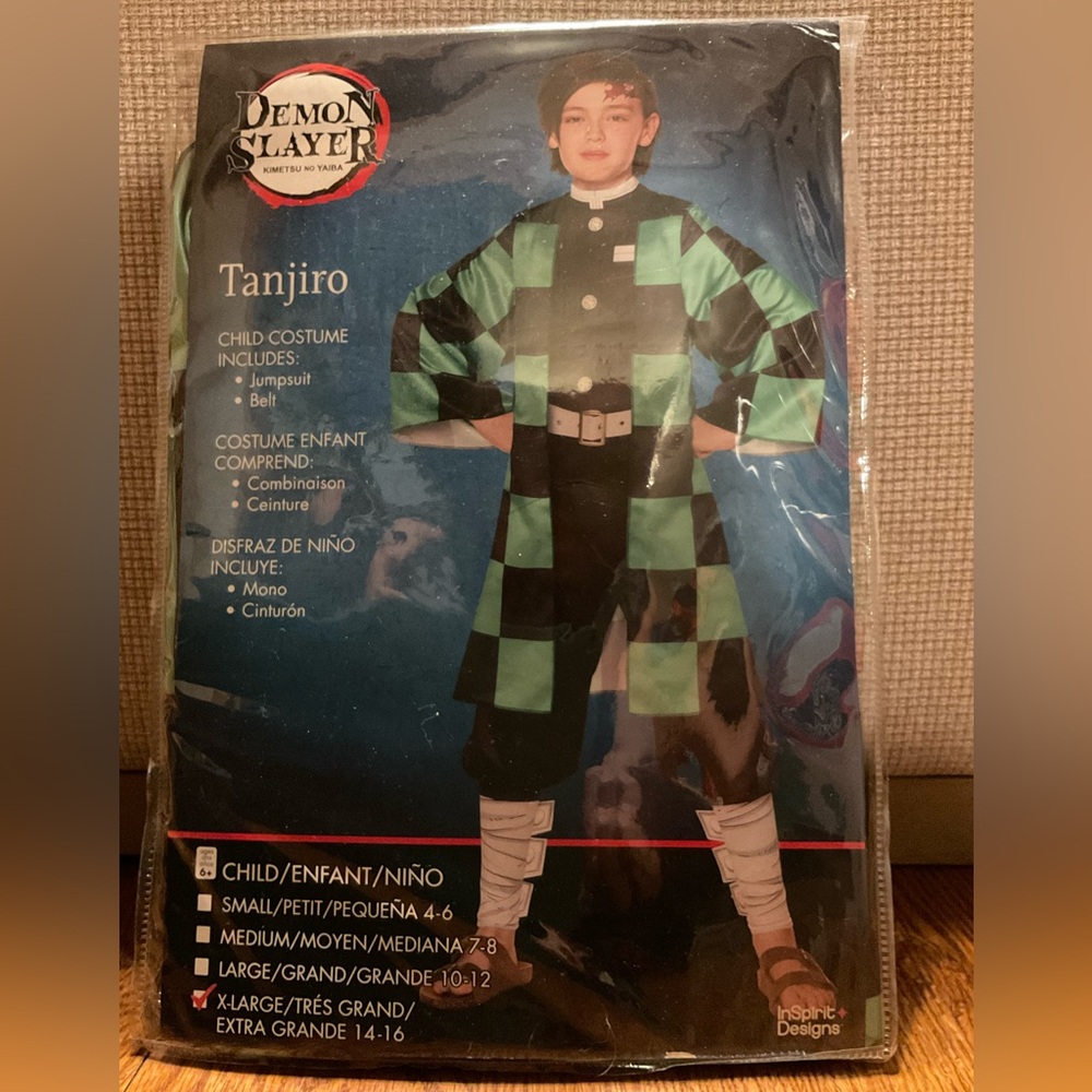 New Demon Slayer Tanjiro costume XL 14-16